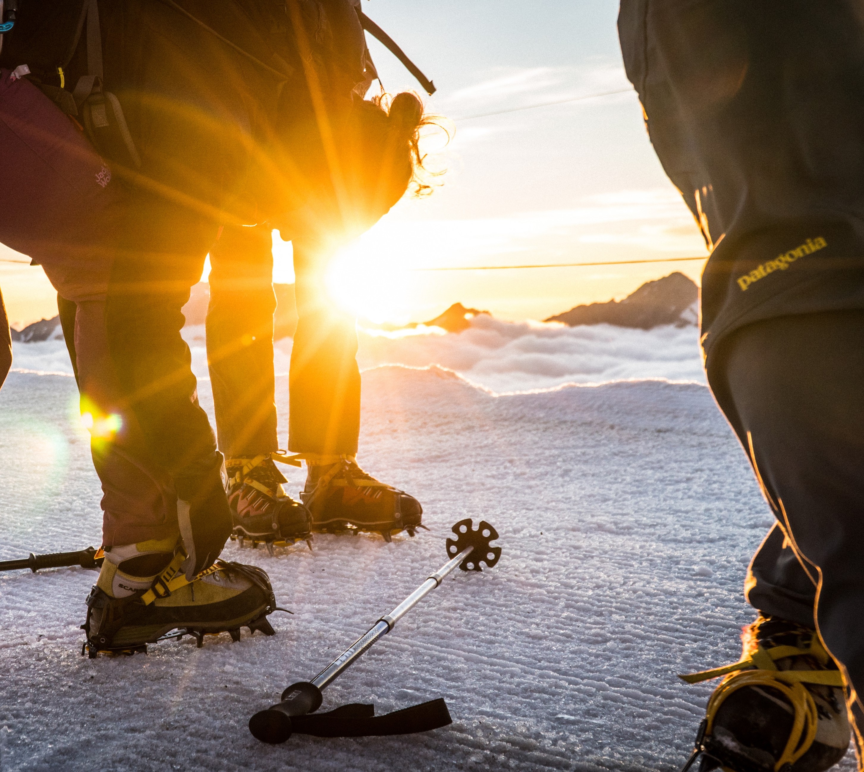 Bergschuh im Sonnenaufgang